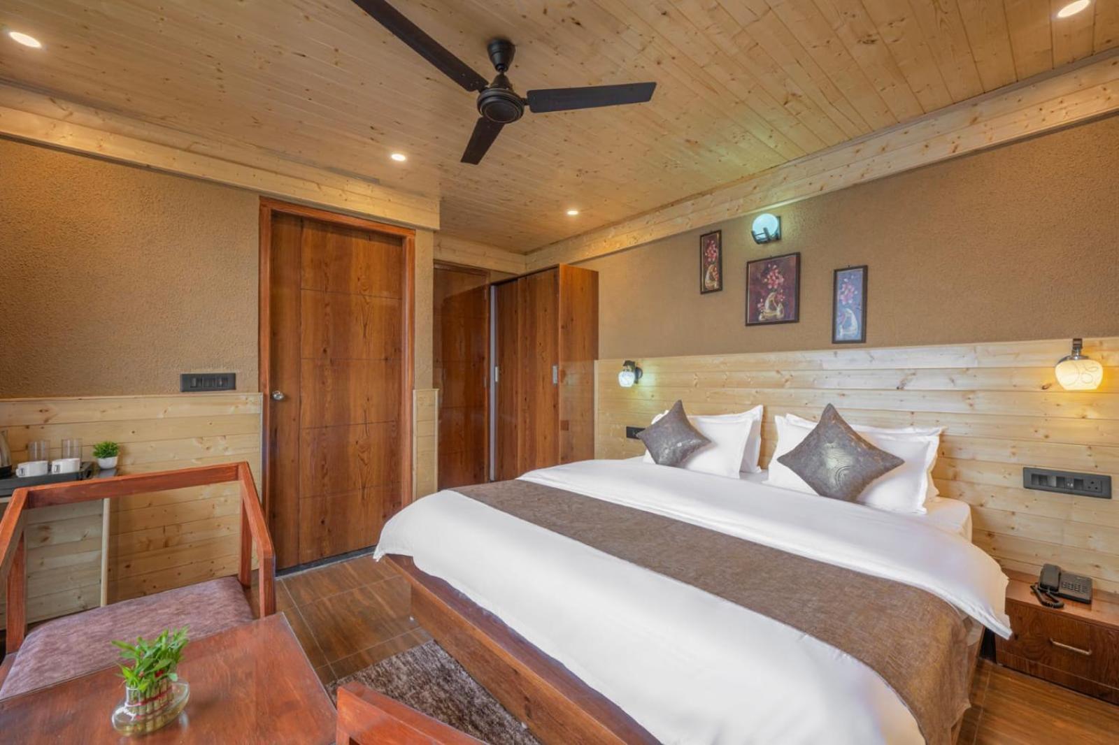 The Nature Dreams I Vacations I Conference I Mice I Family Events I Open Air Terrace I Sky Bonfire I Kufri By Exotic Stays Shimla Luaran gambar