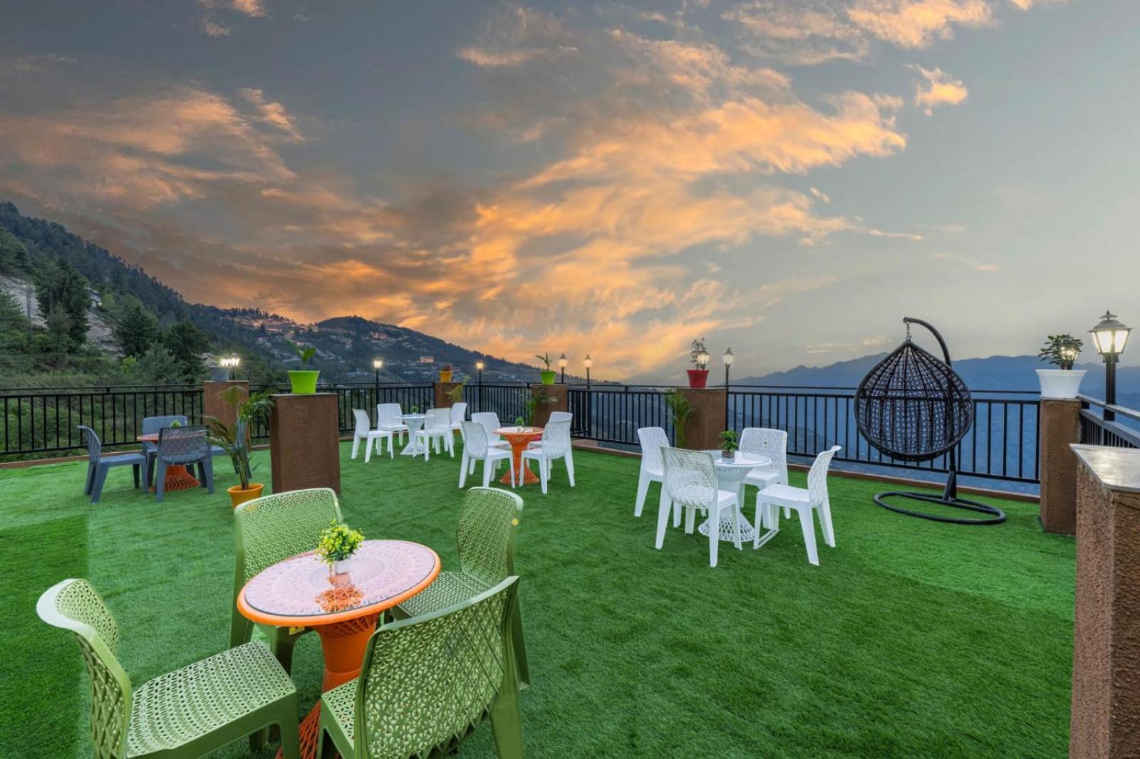 The Nature Dreams I Vacations I Conference I Mice I Family Events I Open Air Terrace I Sky Bonfire I Kufri By Exotic Stays Shimla Luaran gambar